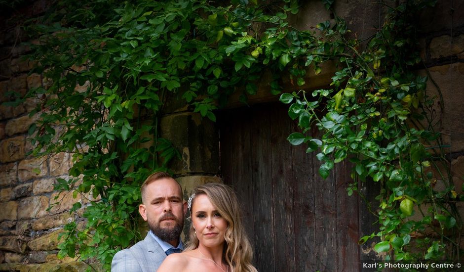 Haydon and Samantha's Wedding in Chesterfield, Derbyshire