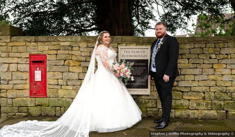 Rob and Amy's Wedding in Rodborough, Gloucestershire