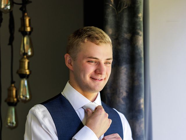 Matt and Laura's Wedding in Bridgnorth , Shropshire 13