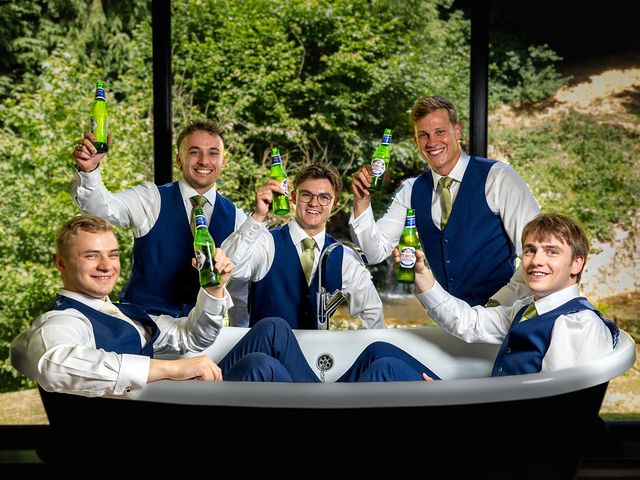 Matt and Laura's Wedding in Bridgnorth , Shropshire 16