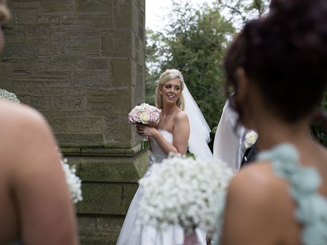 Martin and Kirsty&apos;s Wedding in Manchester, Greater Manchester 6