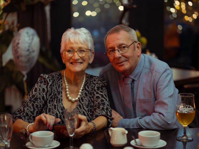 Joe and Sarah -Jo's Wedding in Stirling, Central &amp; Glasgow 12