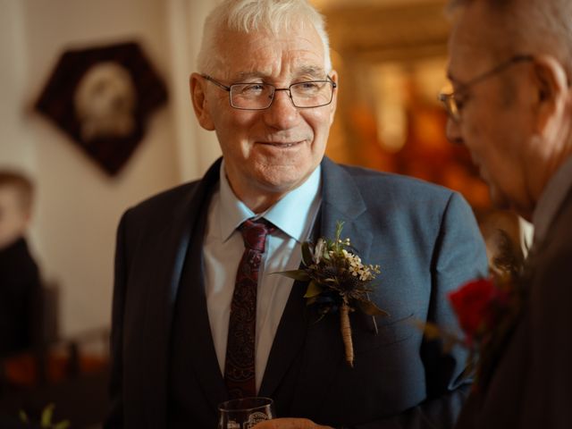 Joe and Sarah -Jo's Wedding in Stirling, Central &amp; Glasgow 15