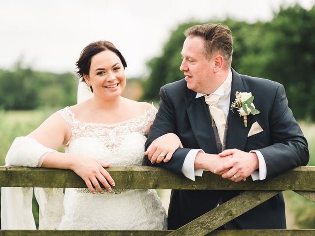 Harriet and Mark&apos;s Wedding in King&apos;s Lynn, Norfolk 8