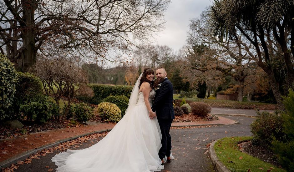 Chris and Natasha's Wedding in Shedfield, Hampshire