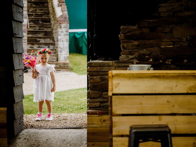 Simon and Ellie&apos;s Wedding in Brecon, Powys 15