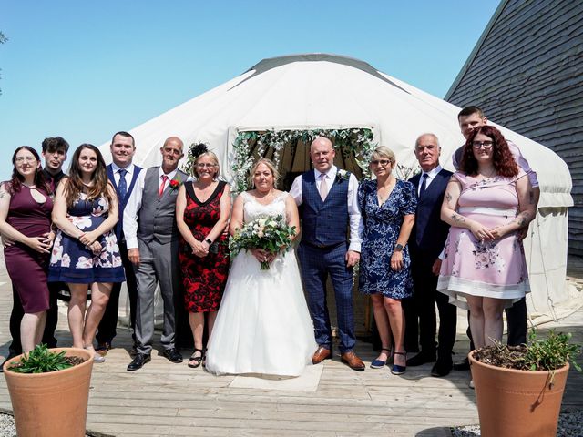 Ray and Laura&apos;s Wedding in Redruth, Cornwall 12