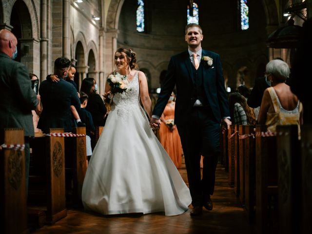 Aimee and Stephen&apos;s Wedding in Stoke-on-Trent, Staffordshire 13