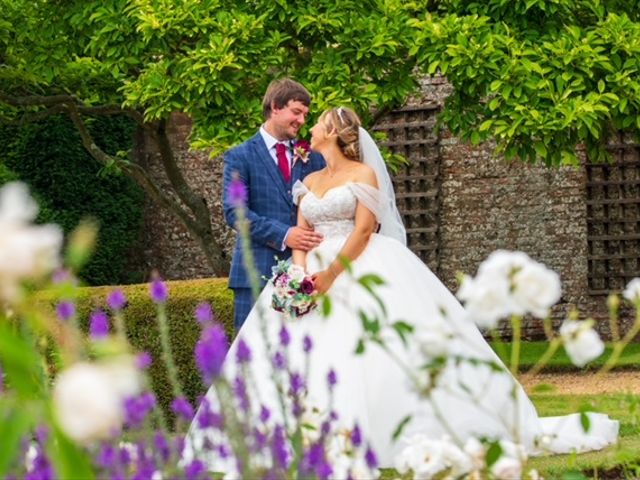 Jack and Gina&apos;s Wedding in Wellingborough, Northamptonshire 1