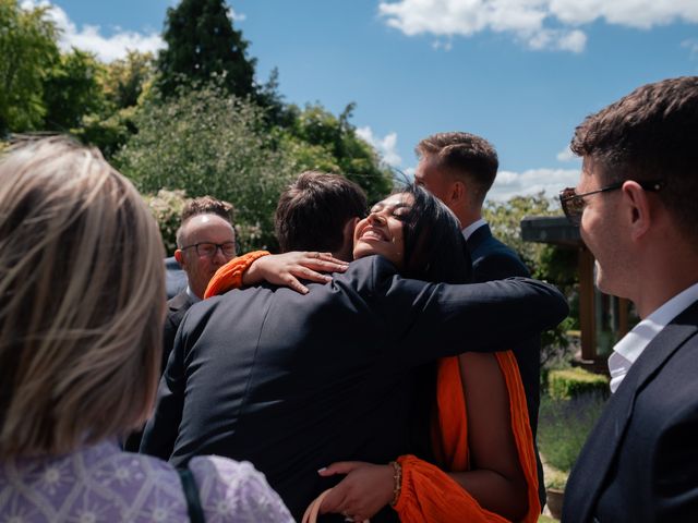 Pete and Kate&apos;s Wedding in Oxon, Oxfordshire 19