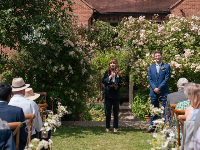 Pete and Kate&apos;s Wedding in Oxon, Oxfordshire 28