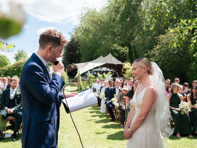 Pete and Kate&apos;s Wedding in Oxon, Oxfordshire 44