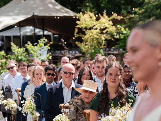 Pete and Kate&apos;s Wedding in Oxon, Oxfordshire 45