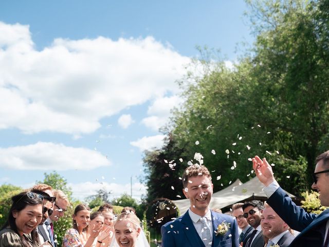 Pete and Kate&apos;s Wedding in Oxon, Oxfordshire 54