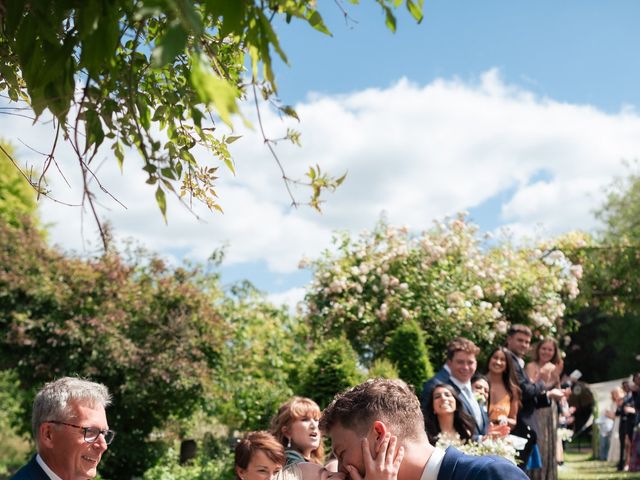 Pete and Kate&apos;s Wedding in Oxon, Oxfordshire 58