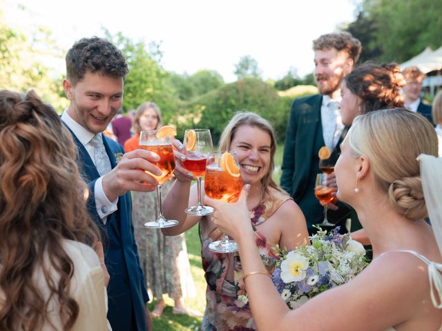 Pete and Kate&apos;s Wedding in Oxon, Oxfordshire 108