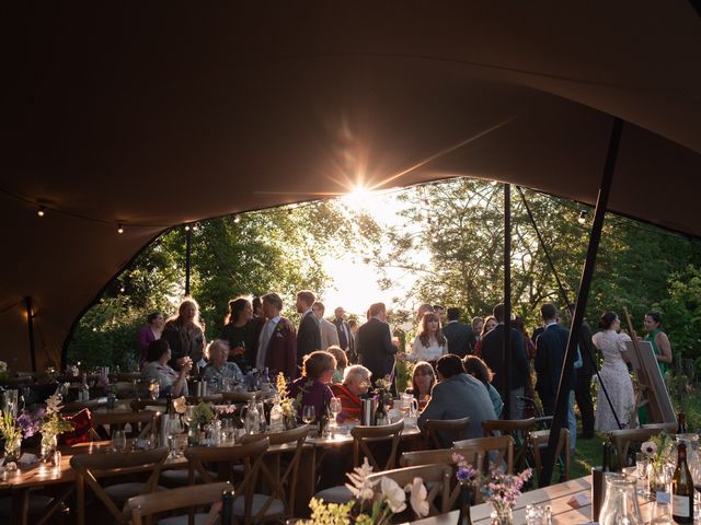 Pete and Kate&apos;s Wedding in Oxon, Oxfordshire 114