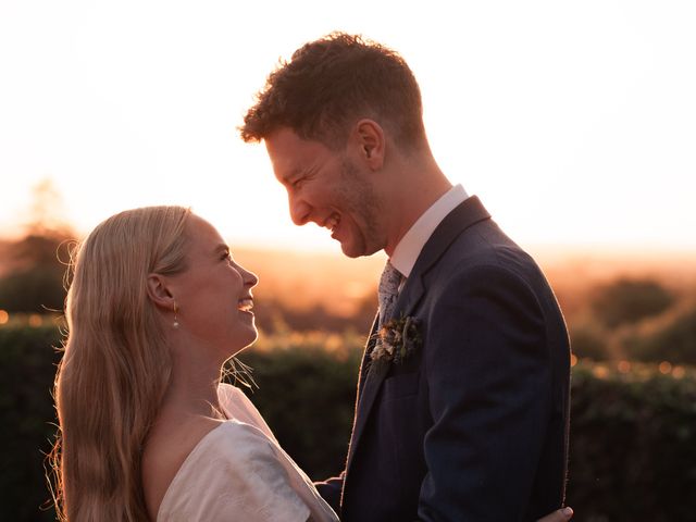 Pete and Kate&apos;s Wedding in Oxon, Oxfordshire 143