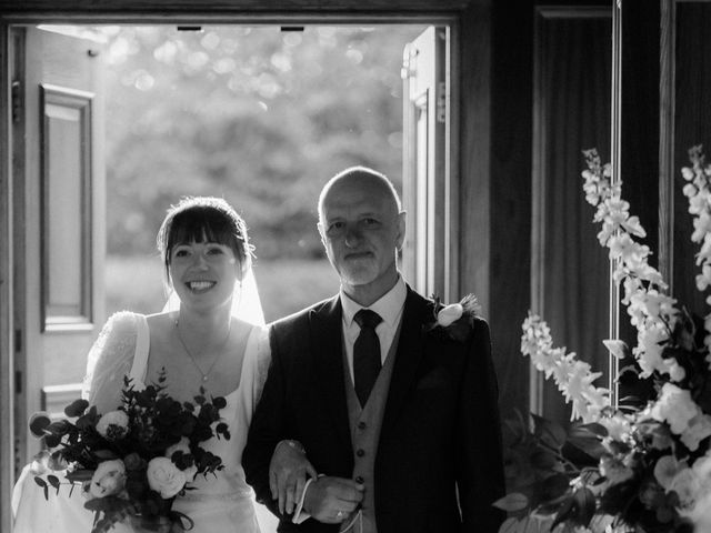Melanie and Adam's Wedding in Princethorpe, Warwickshire 8