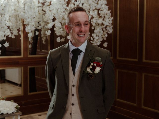 Melanie and Adam's Wedding in Princethorpe, Warwickshire 9