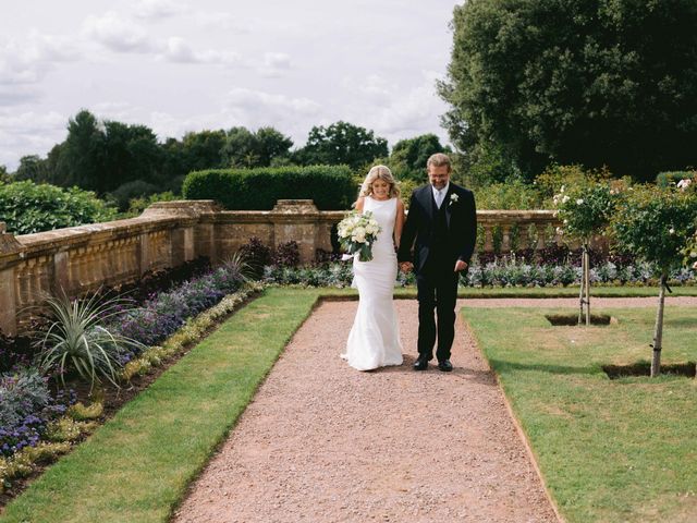 Jon and Beth&apos;s Wedding in Taunton, Somerset 1