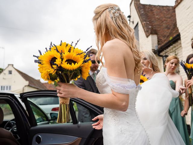 Daniel and Louise&apos;s Wedding in Chilham, Kent 6