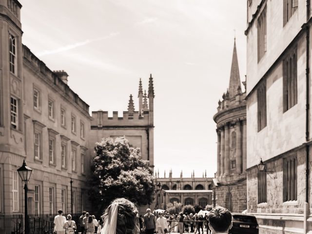 Emelia and Gen&apos;s Wedding in Oxford, Oxfordshire 22