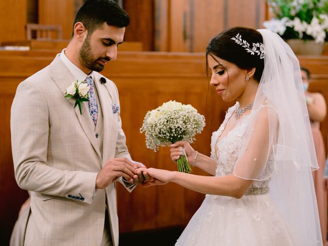 Alina and Mustafa&apos;s Wedding in Richmond, Surrey 16