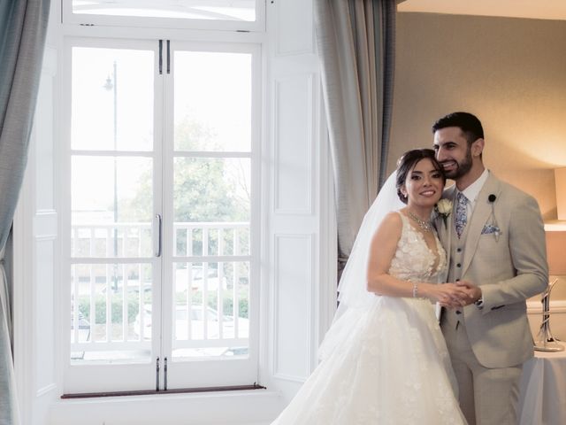 Alina and Mustafa&apos;s Wedding in Richmond, Surrey 23