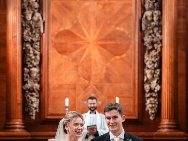 Charles and Charlotte&apos;s Wedding in Oxford, Oxfordshire 40