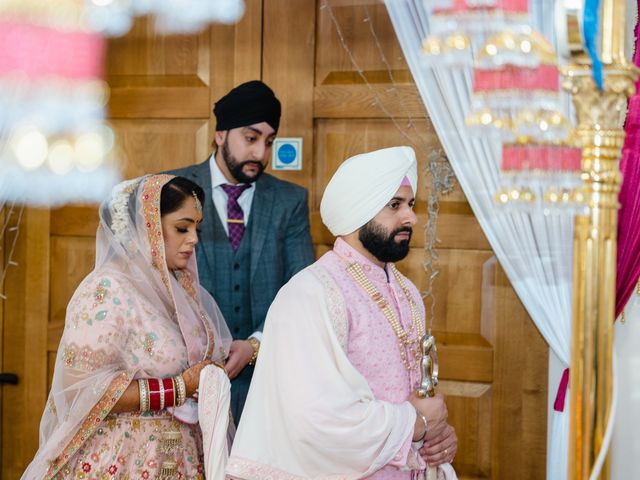 Parveen and Ricky&apos;s Wedding in Bedford, Bedfordshire 40