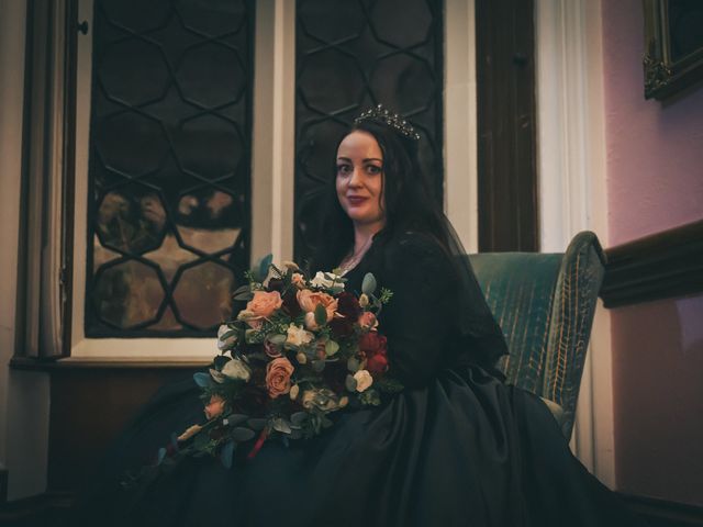 Steve and Karen&apos;s Wedding in Ruthin, Denbighshire 15