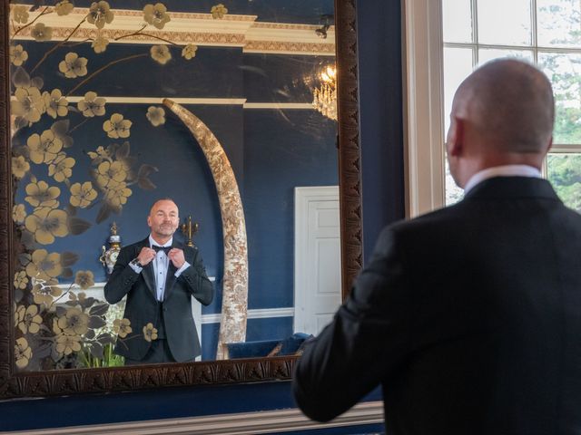 Dawn and Mark's Wedding in Alnwick, Northumberland 19