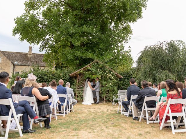 Adam and Jo.&apos;s Wedding in Oxford, Oxfordshire 17