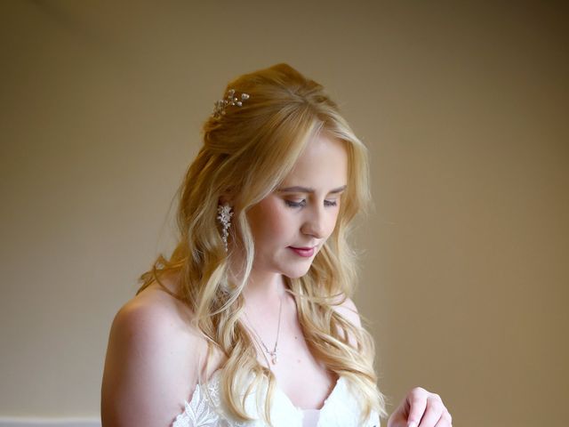 Tez and Alli's Wedding in Huddersfield, West Yorkshire 5