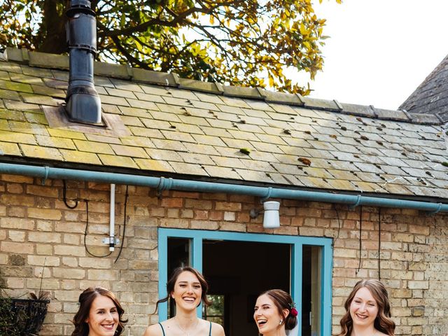 Groom and Bride&apos;s Wedding in Royston, Cambridgeshire 21