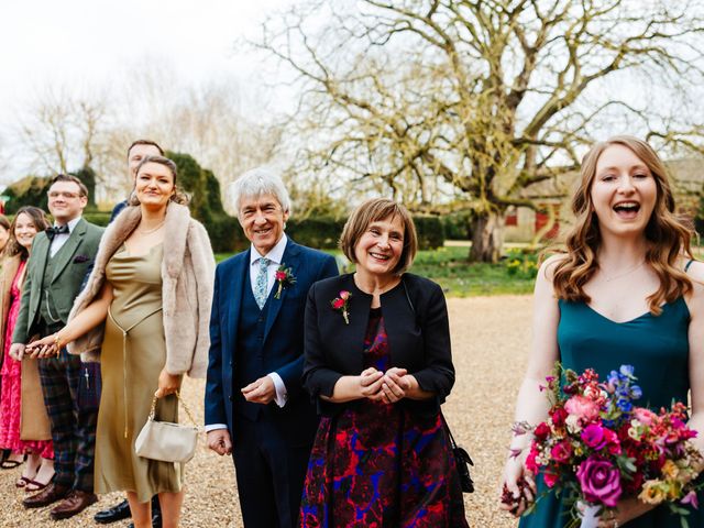 Groom and Bride&apos;s Wedding in Royston, Cambridgeshire 30