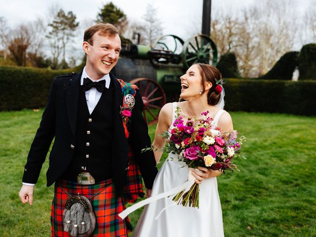 Groom and Bride&apos;s Wedding in Royston, Cambridgeshire 35