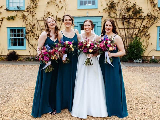 Groom and Bride&apos;s Wedding in Royston, Cambridgeshire 38