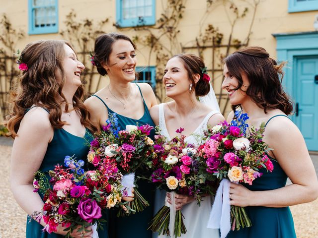 Groom and Bride&apos;s Wedding in Royston, Cambridgeshire 40