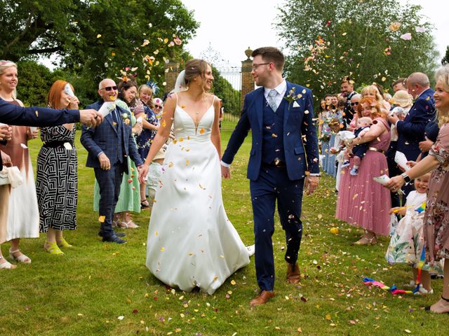 James and Hannah's Wedding in Cambridge, Cambridgeshire 28