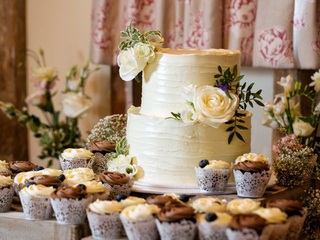 James and Hannah's Wedding in Cambridge, Cambridgeshire 31