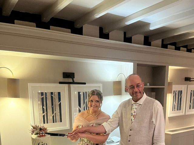 Gemma and Simon's Wedding in Kidderminster, Worcestershire 11