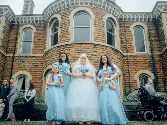 Wayne and Kirsty's Wedding in Arnold, Nottinghamshire 1