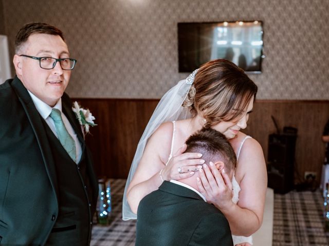 Jon and Laura&apos;s Wedding in Pontefract, West Yorkshire 4