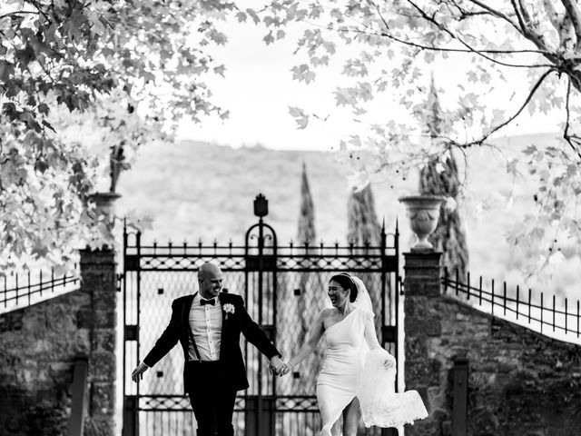 Nick and Yunna's Wedding in Tuscany, Tuscany 43