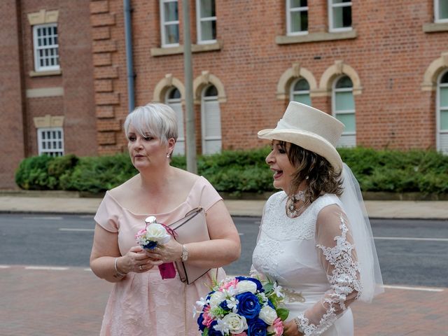 Sue and Steiner's Wedding in Hull, East Riding of Yorkshire 7