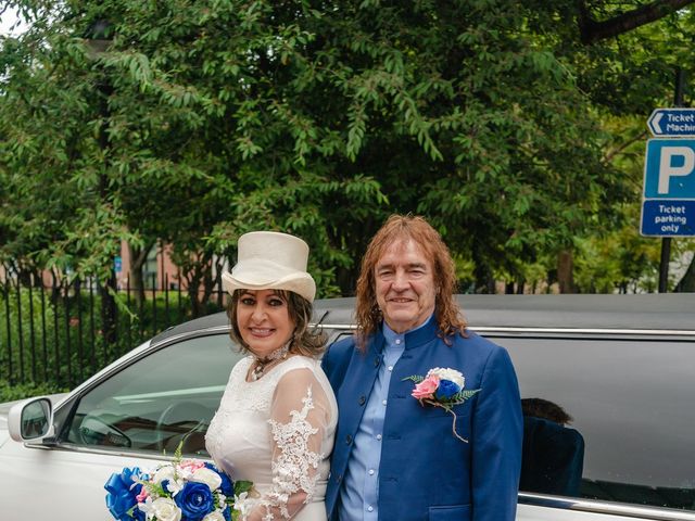 Sue and Steiner's Wedding in Hull, East Riding of Yorkshire 29