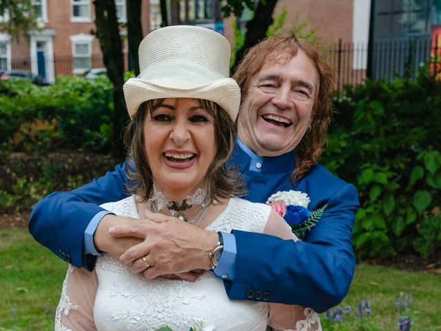 Sue and Steiner's Wedding in Hull, East Riding of Yorkshire 31
