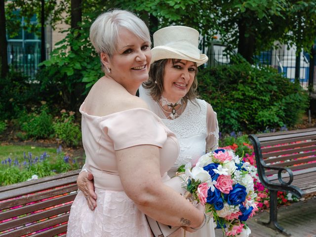Sue and Steiner's Wedding in Hull, East Riding of Yorkshire 32